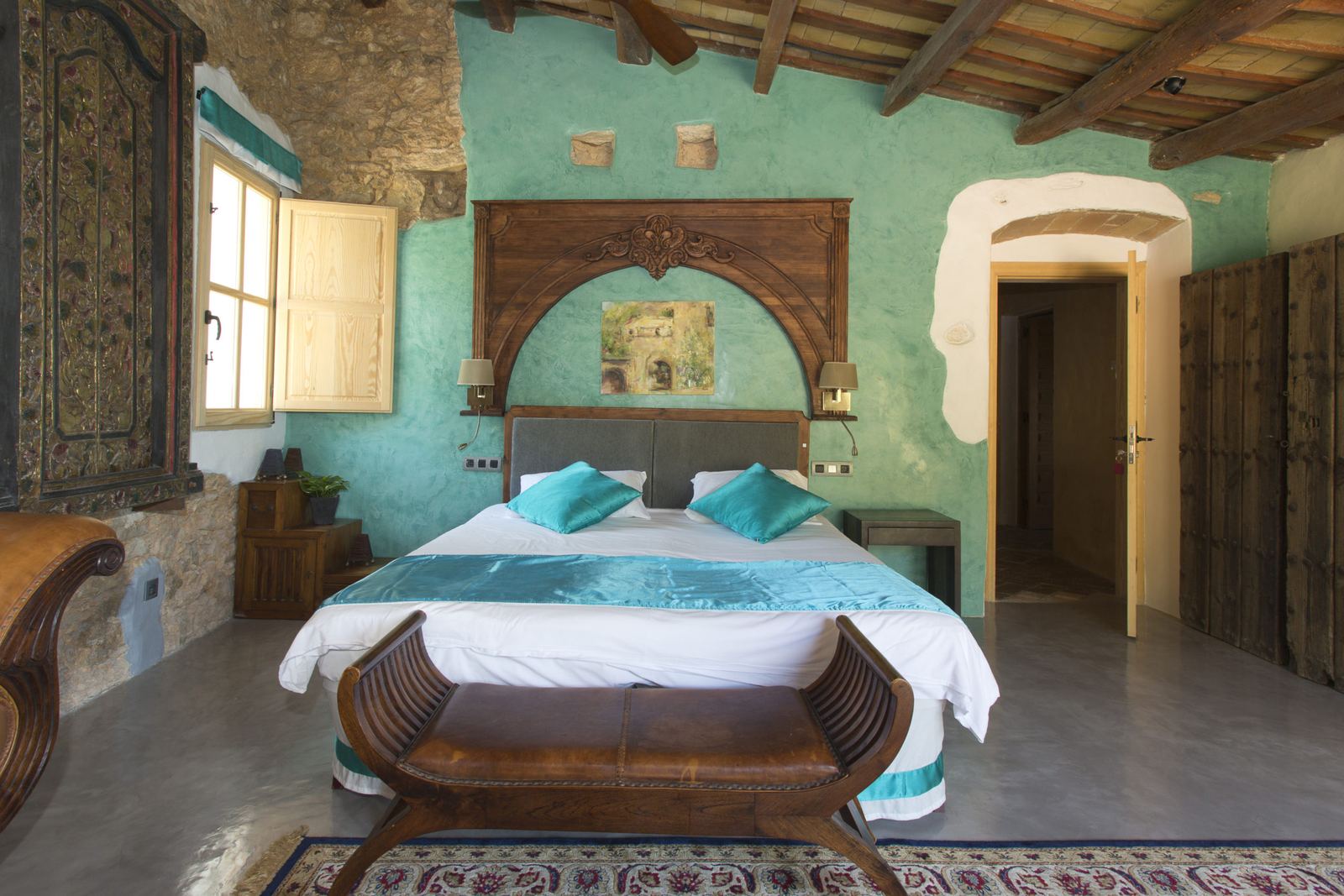 Mediterranean-style bedroom